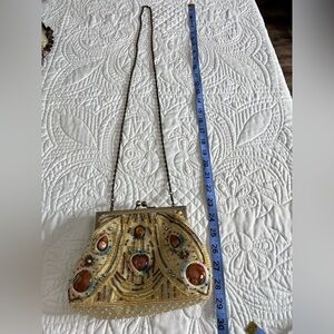 Stephanie Vintage Beaded Heart-Shaped Embellished Clutch